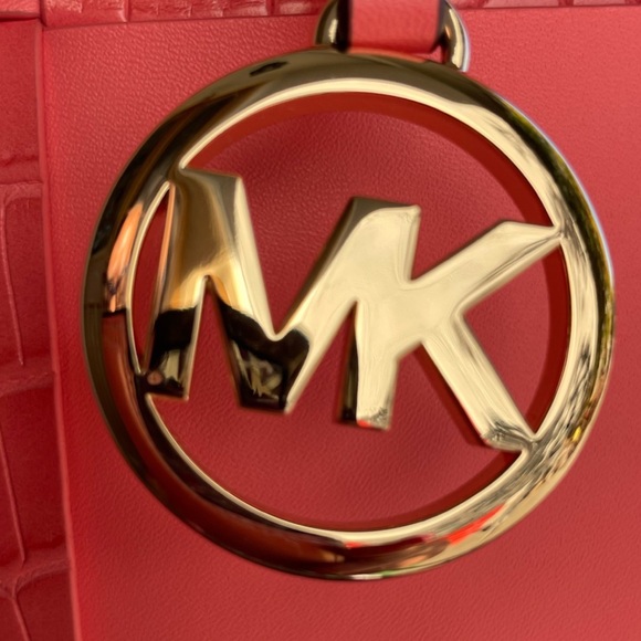 Brand New Mercer Michael Kors Grapefruit Purse - Picture 6 of 6